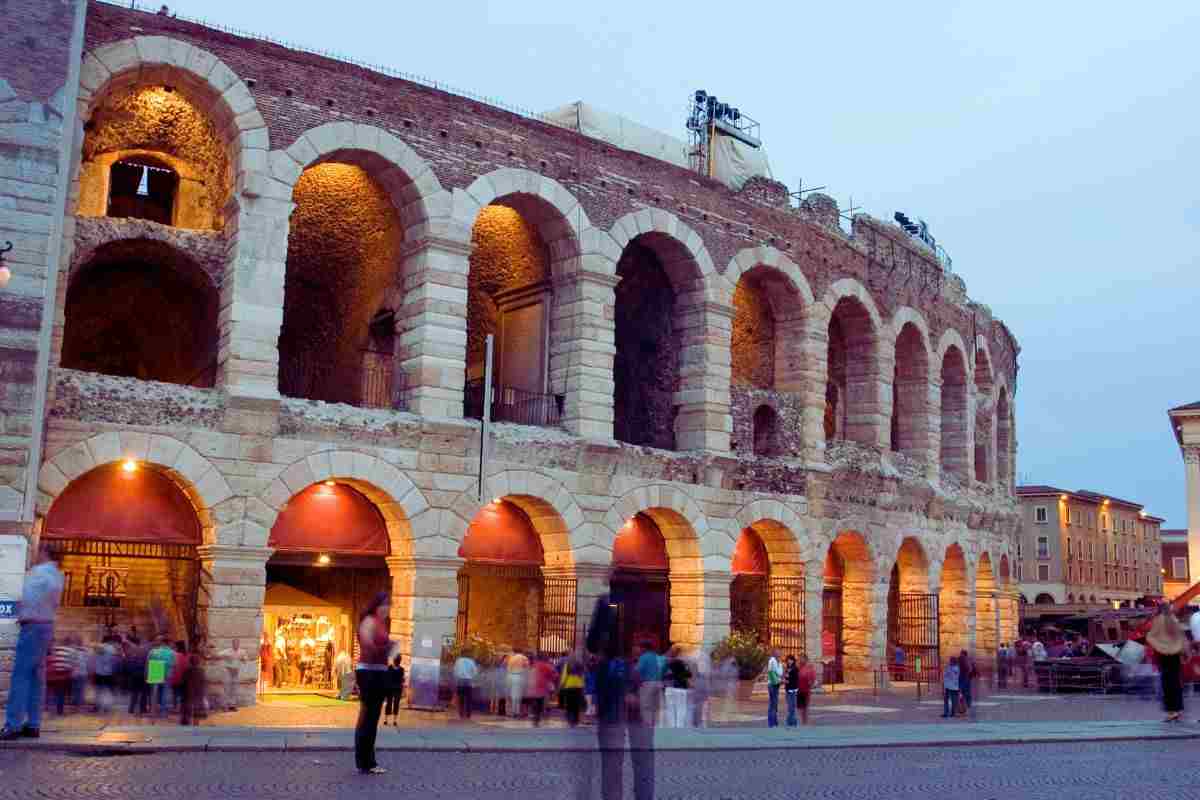 congresso dei grandi arena